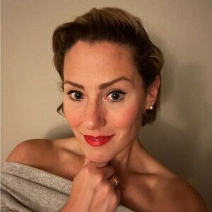 Meet your Posher, Rebecca